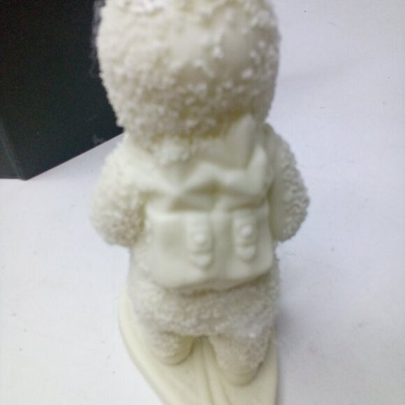 Department 56 Snowbabies A Special Delivery Christmas Figurine - Picture 7 of 11